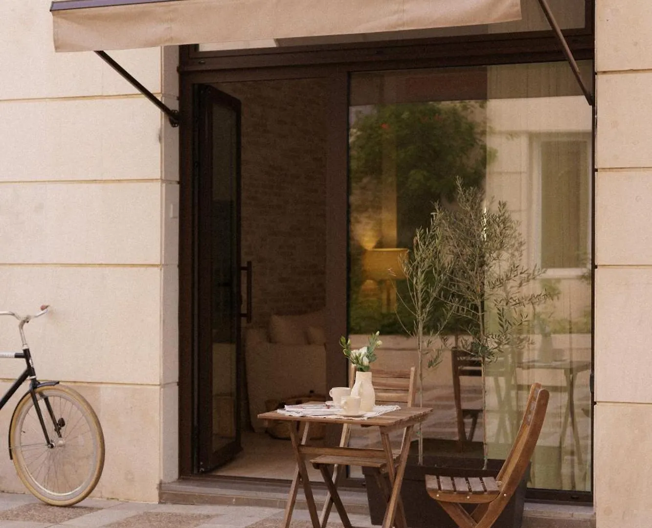 Apartment Luca Oliva Homes Riverside Studio Seville Spain