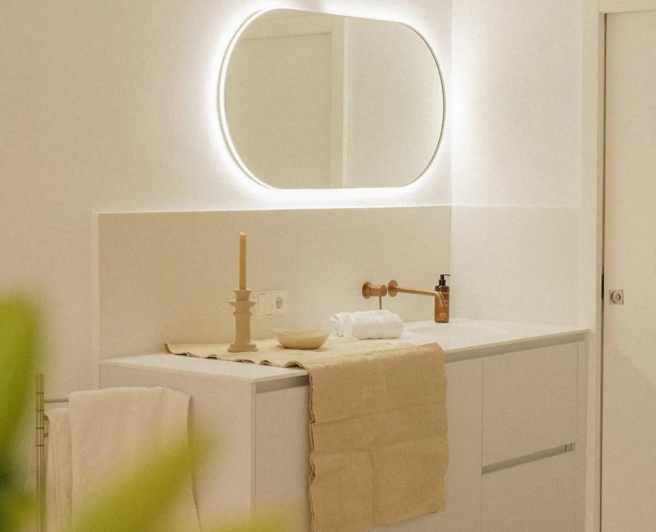 Apartment Luca Oliva Homes Riverside Studio Seville
